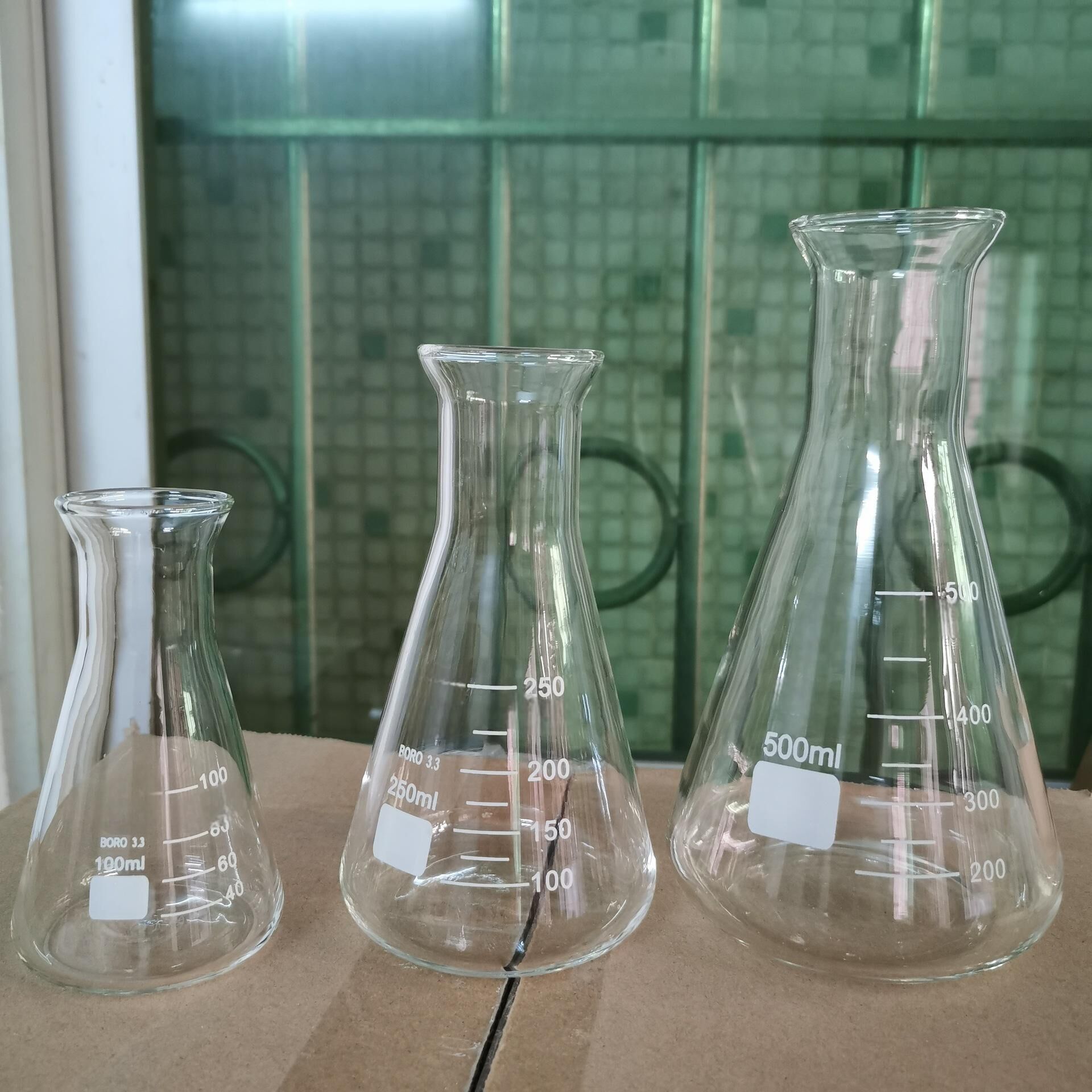 高硼硅大口三角烧瓶